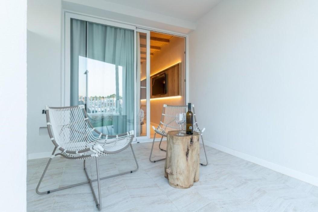 Lago Resort Menorca - Suites Del Lago Adults Only كالا ان بوسش المظهر الخارجي الصورة