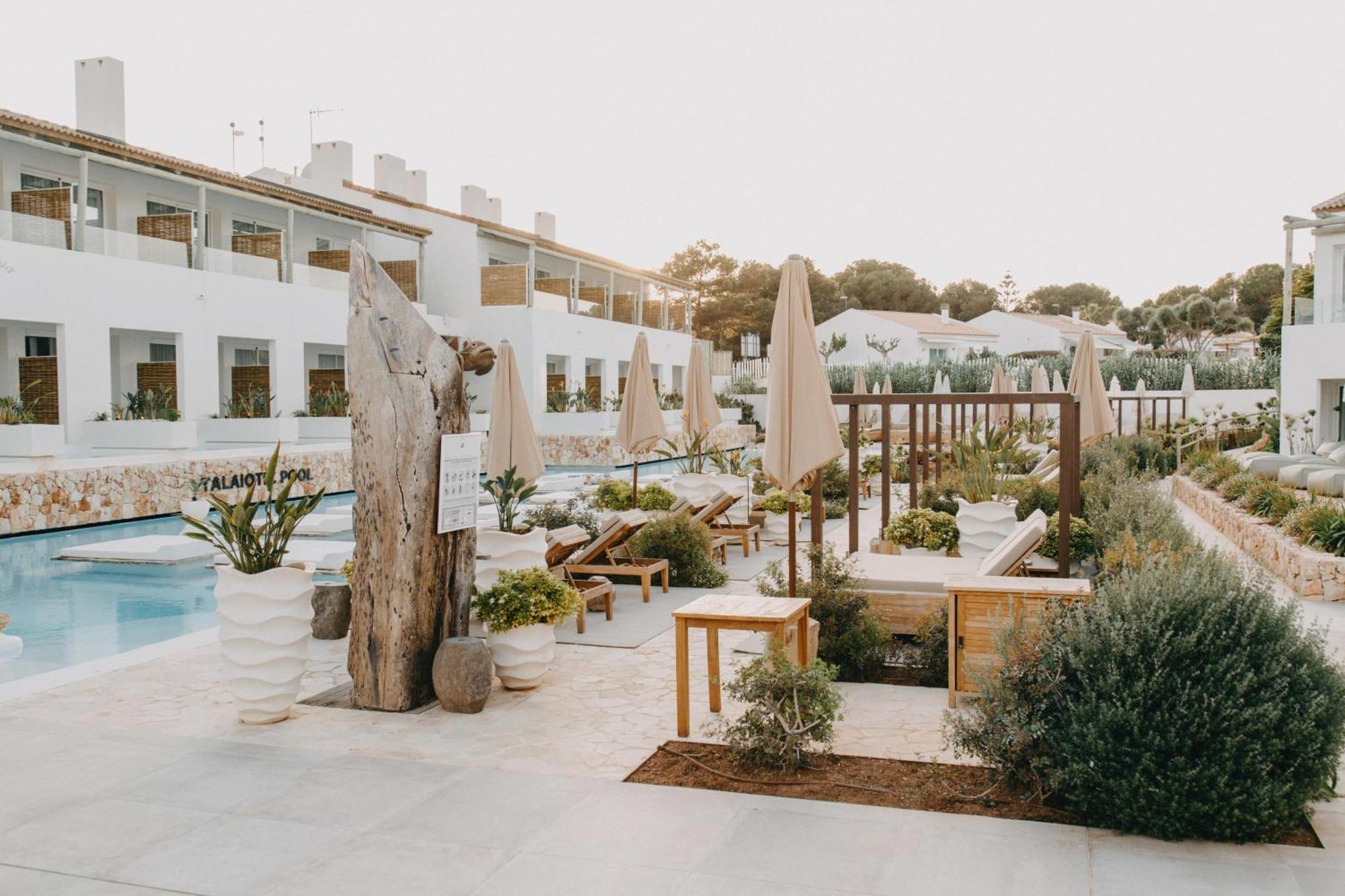 Lago Resort Menorca - Suites Del Lago Adults Only كالا ان بوسش المظهر الخارجي الصورة